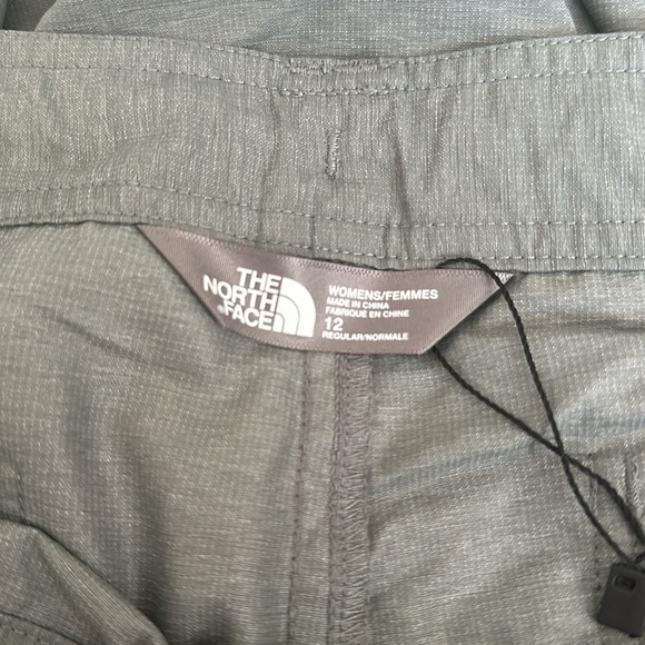 The North Face Straight Leg Pants, EUC, size 12 - Picture 4 of 7